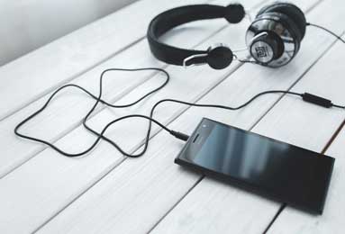 费城76人对阵丹佛掘金：篮球传奇对决与未来展望